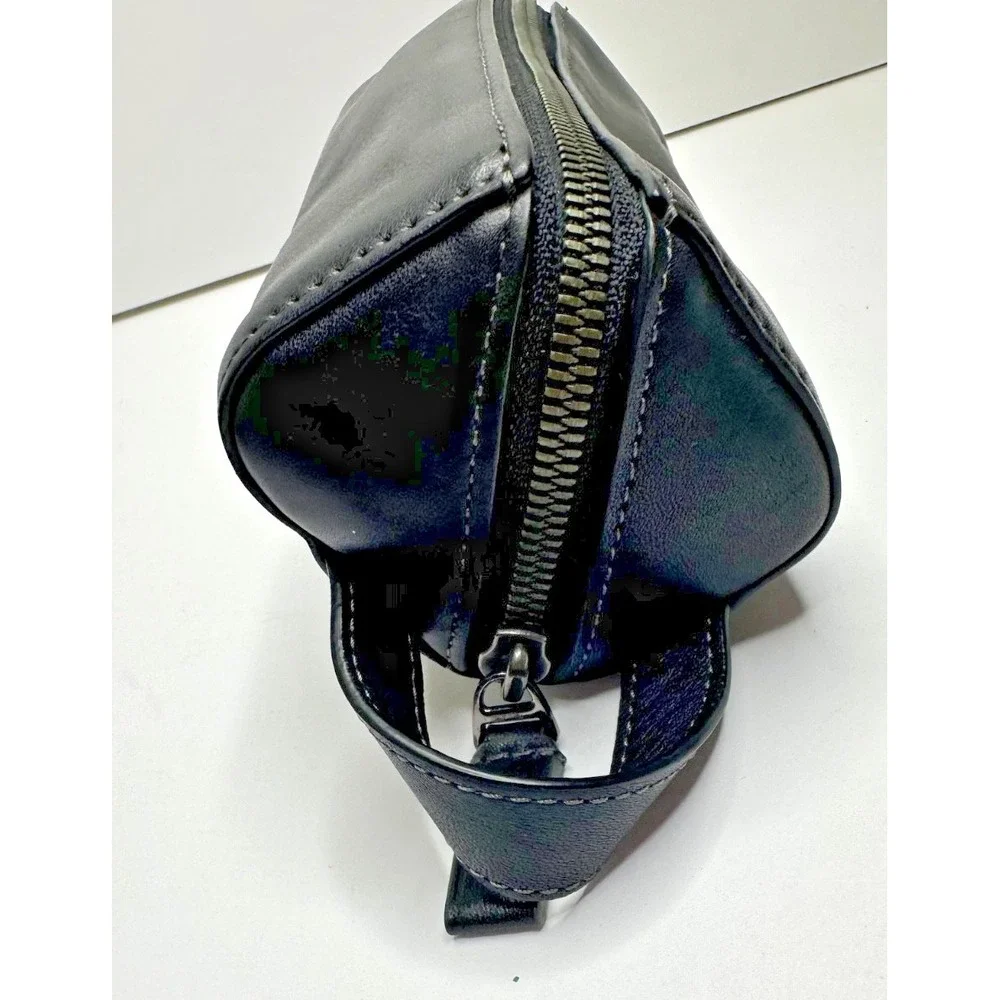 Tumi Black Leather Toiletry Kit Travel Bag Dopp Kit Round Zippered Loop Handle
